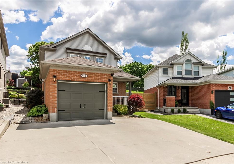 44-chrysler-crescent-cambridge-ontario-40739367