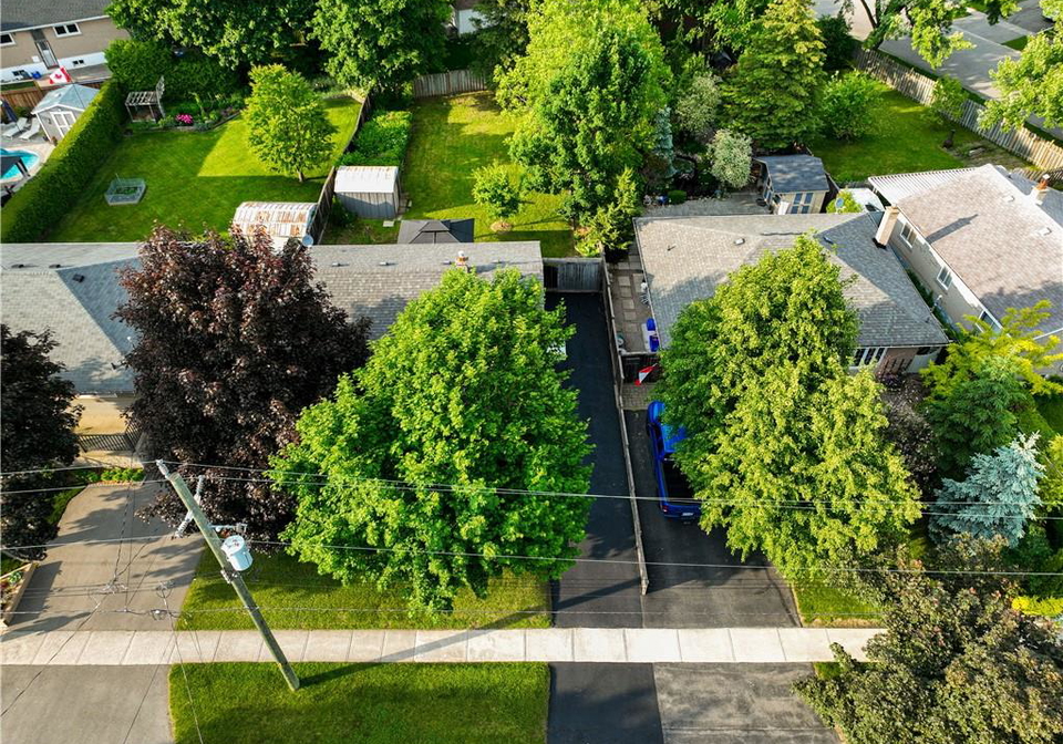 18-weber-drive-georgetown-ontario-40739405