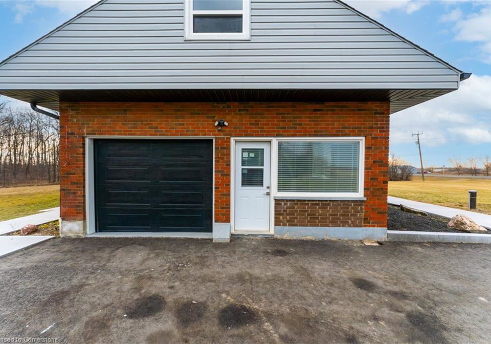 155-highway-20-e-stoney-creek-ontario-40739407