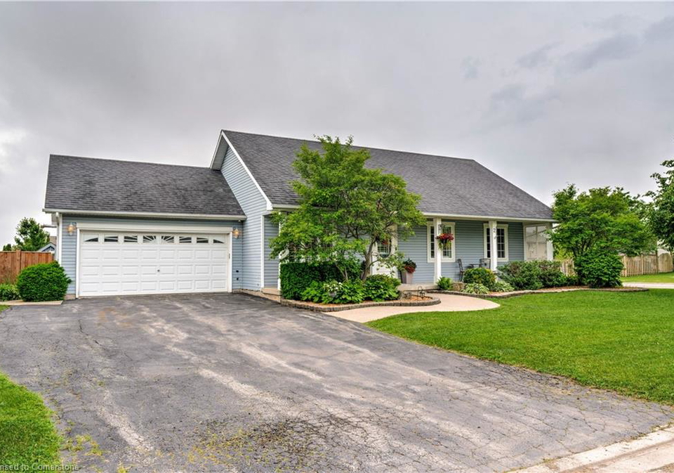 2-oak-crescent-hagersville-ontario-40739461