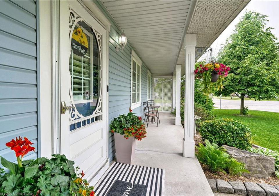 2-oak-crescent-hagersville-ontario-40739461