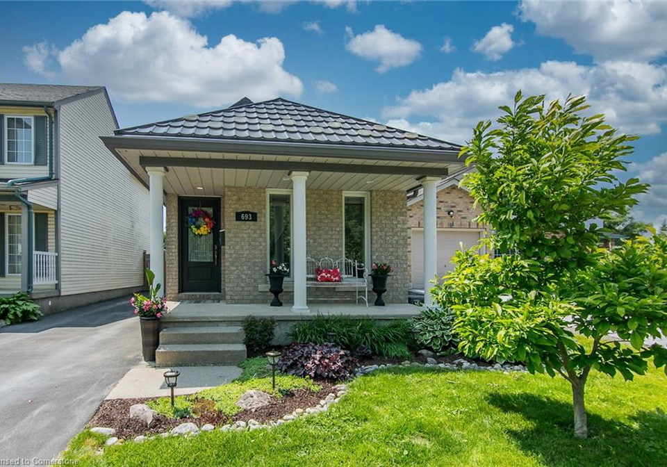 693-jacob-lane-waterloo-ontario-40739474