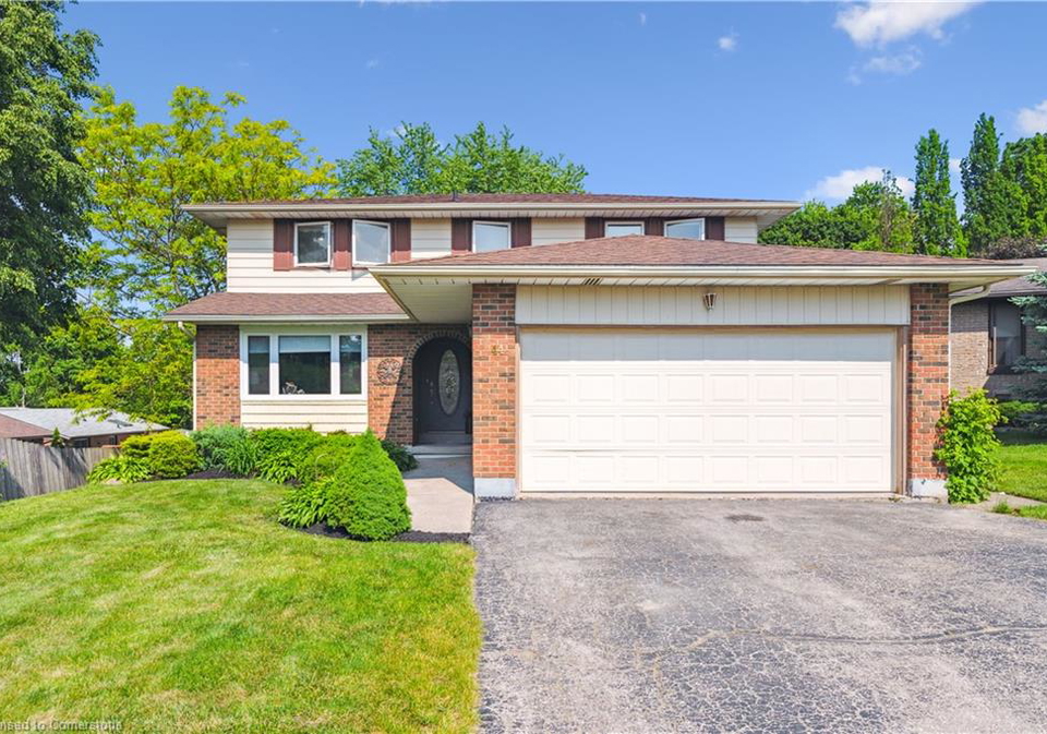 44-sandsprings-court-kitchener-ontario-40739491
