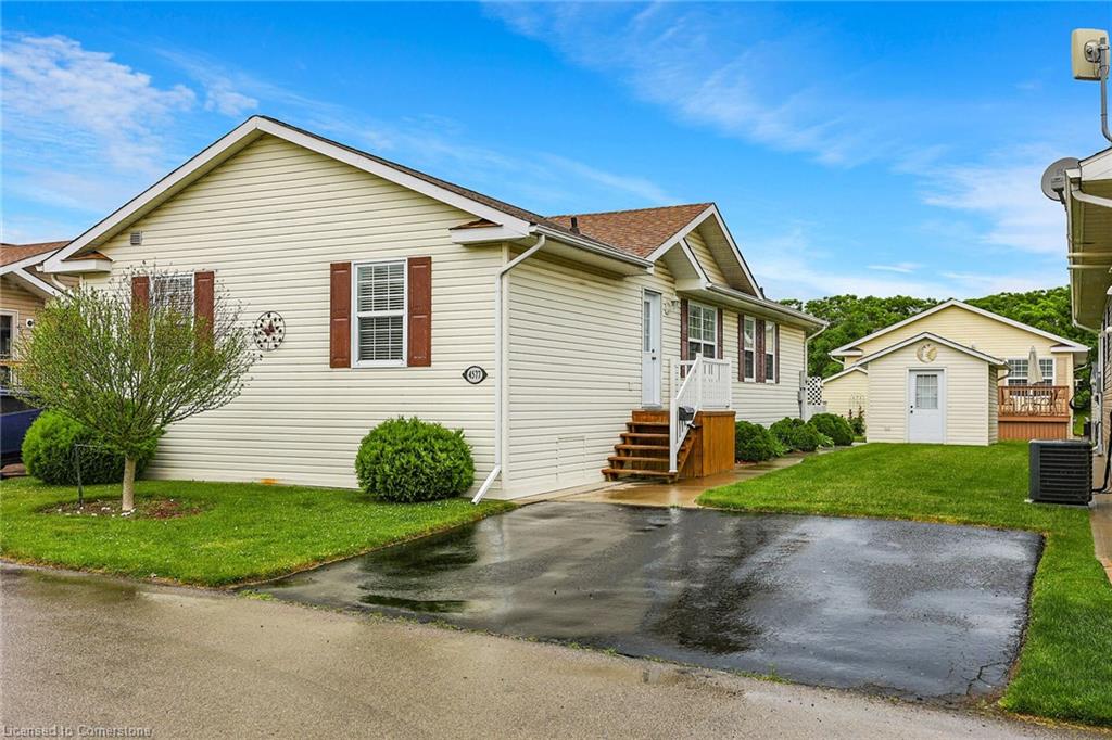 4577-sara-lane-beamsville-ontario-40739508