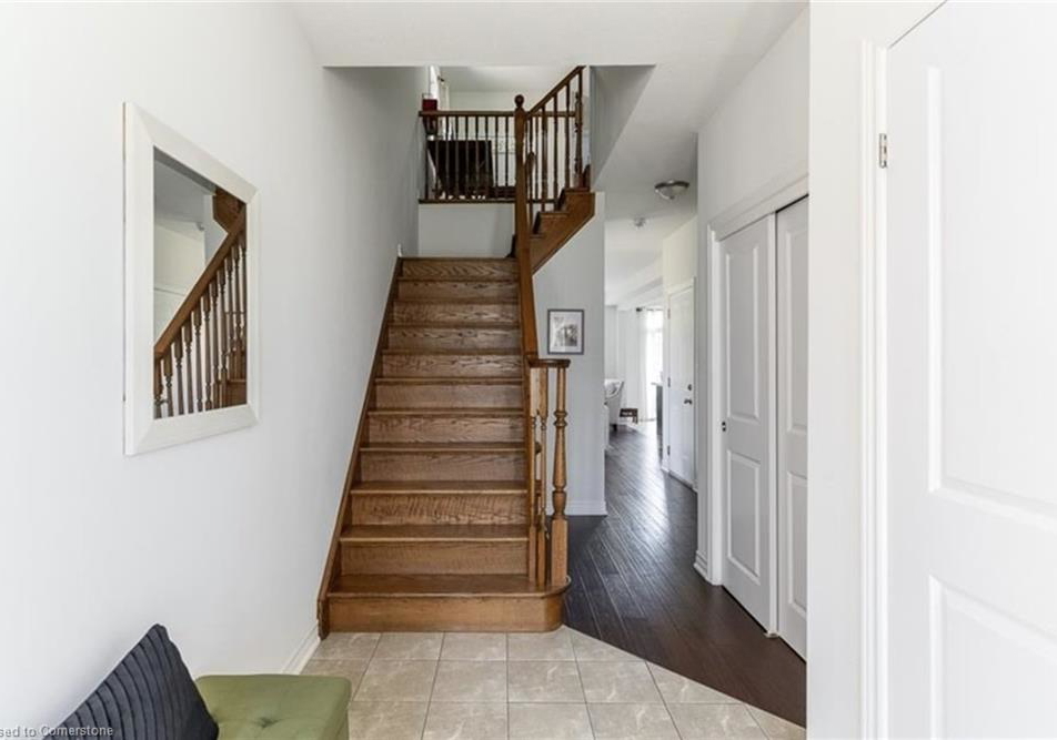 90-raymond-road-hamilton-ontario-40739522