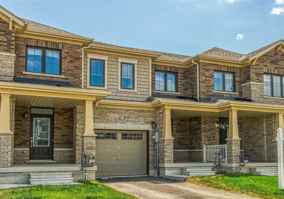 101-selection-heights-thorold-ontario-40739533