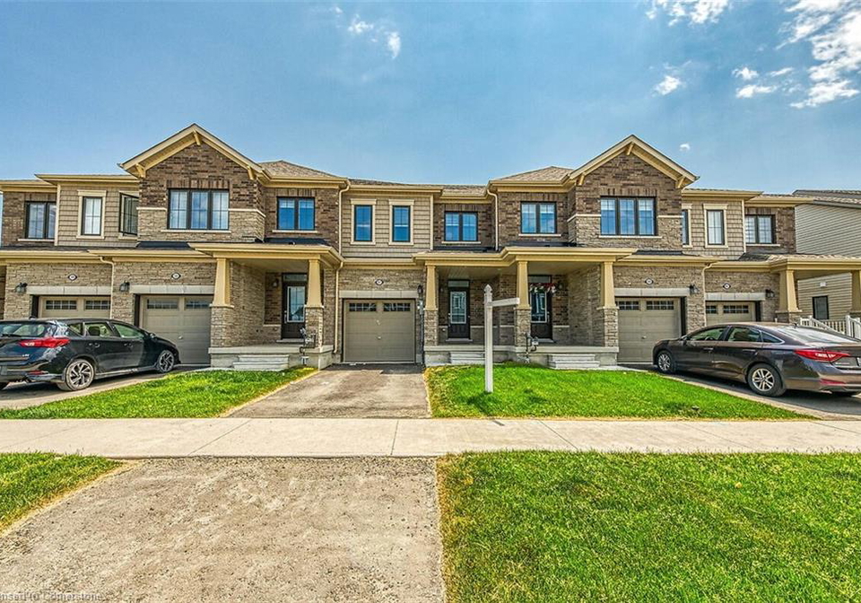 101-selection-heights-thorold-ontario-40739533