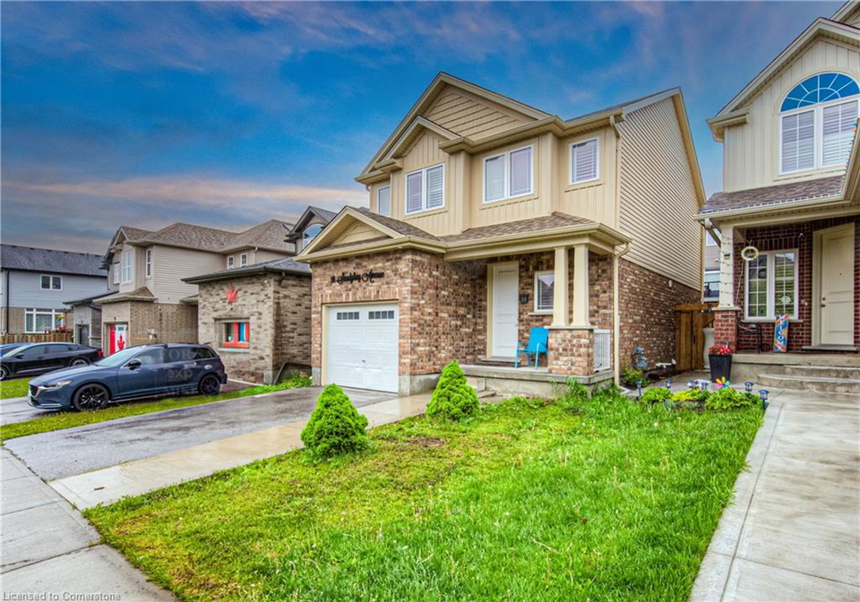 14-sandybay-avenue-kitchener-ontario-40739618