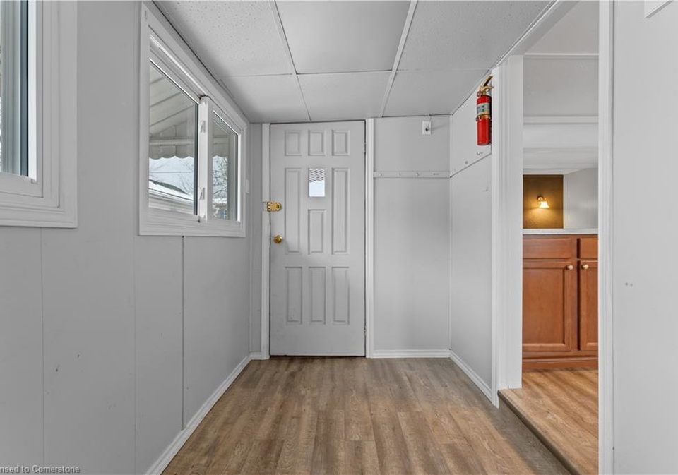 4581-anna-lane-beamsville-ontario-40739620