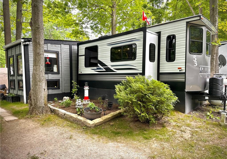 334-rattlesnake-road-lowbanks-ontario-40739683
