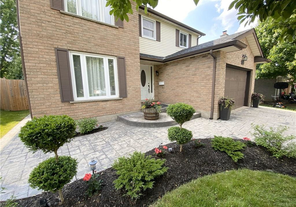 641-fern-road-waterloo-ontario-40739718