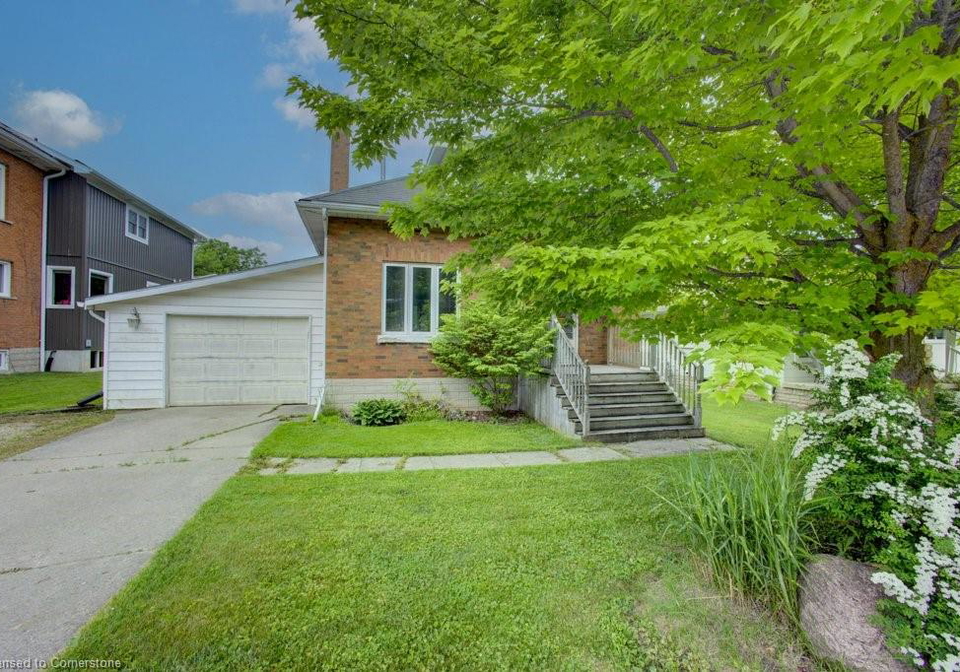 480-elma-street-e-listowel-ontario-40739748