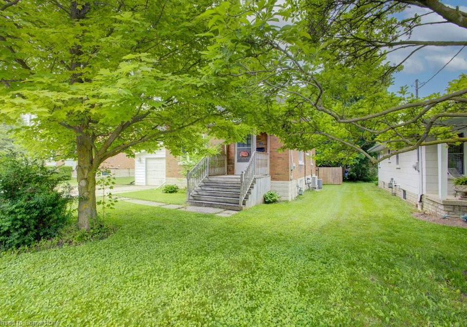 480-elma-street-e-listowel-ontario-40739748