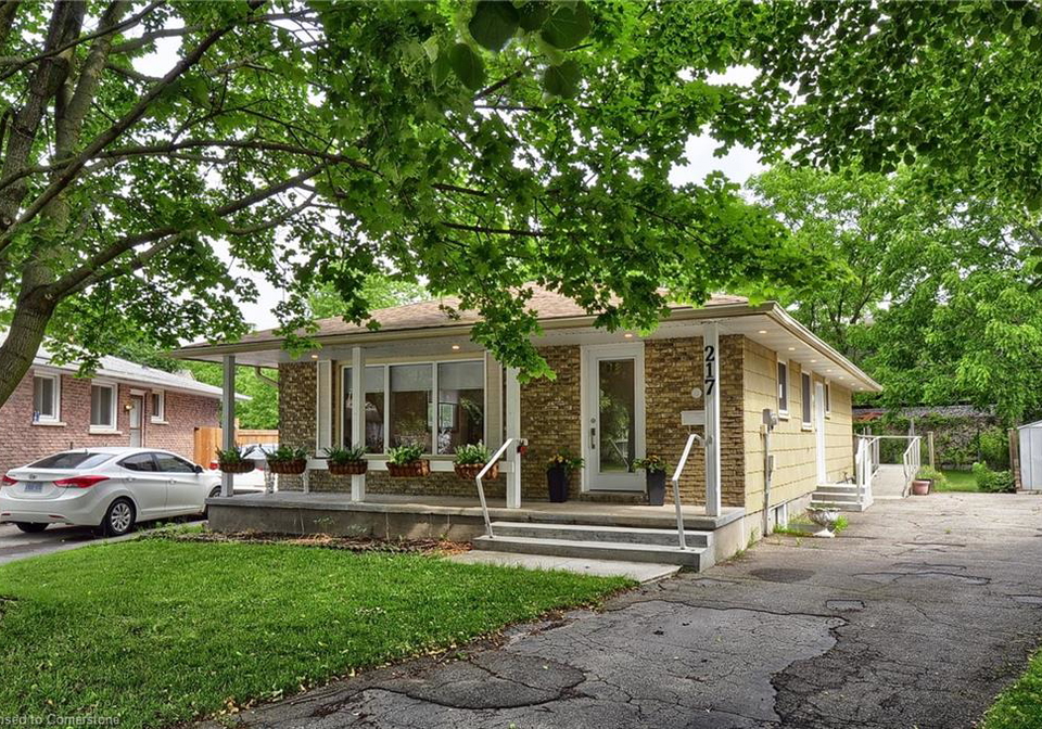 217-park-avenue-cambridge-ontario-40739757