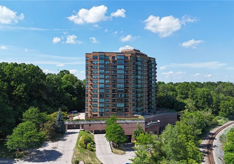 237-king-street-w-cambridge-ontario-40739797