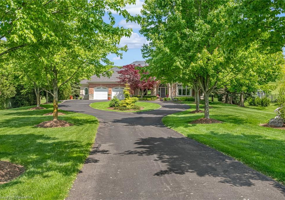 1333-concession-6-w-road-hamilton-ontario-40739828