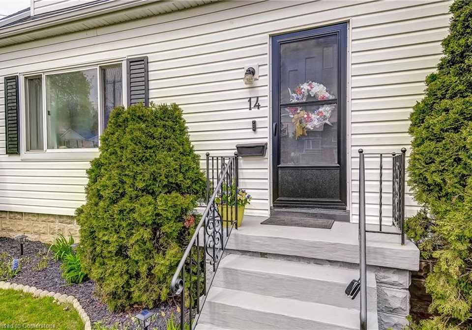 14-walker-avenue-stoney-creek-ontario-40739880