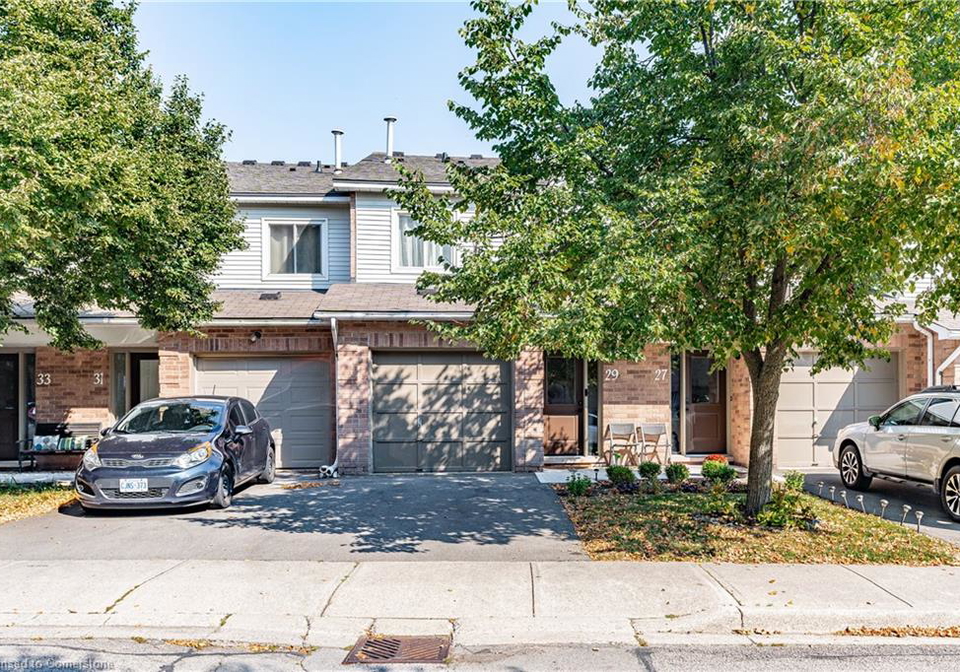 26-moss-boulevard-dundas-ontario-40739920
