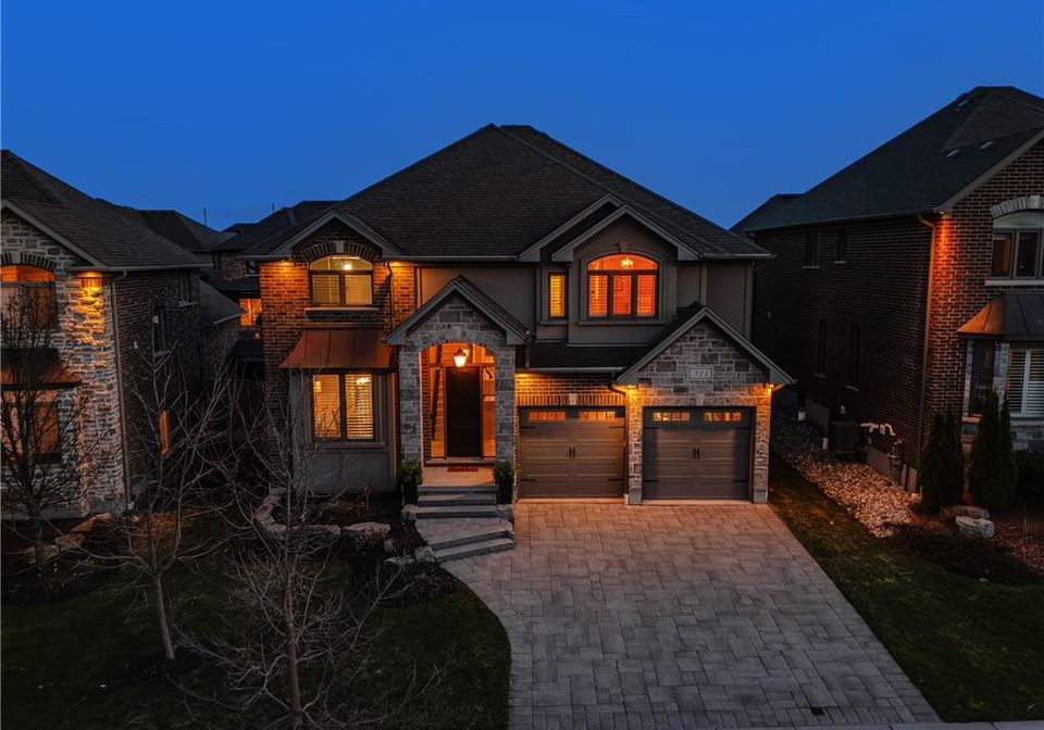 311-deerfoot-trail-waterloo-ontario-40739971