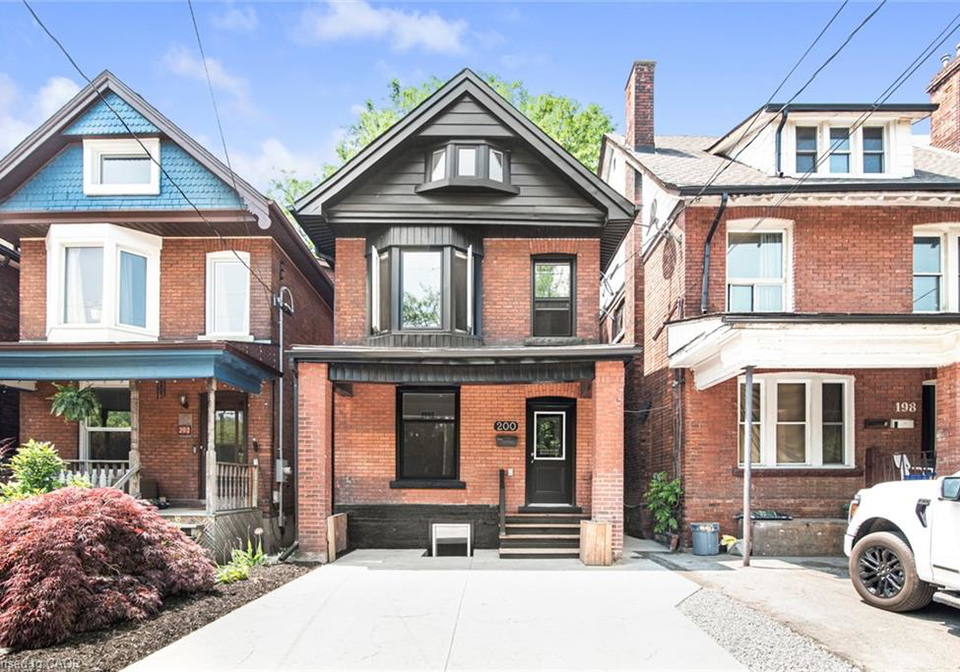 200-sanford-avenue-s-hamilton-ontario-40740092