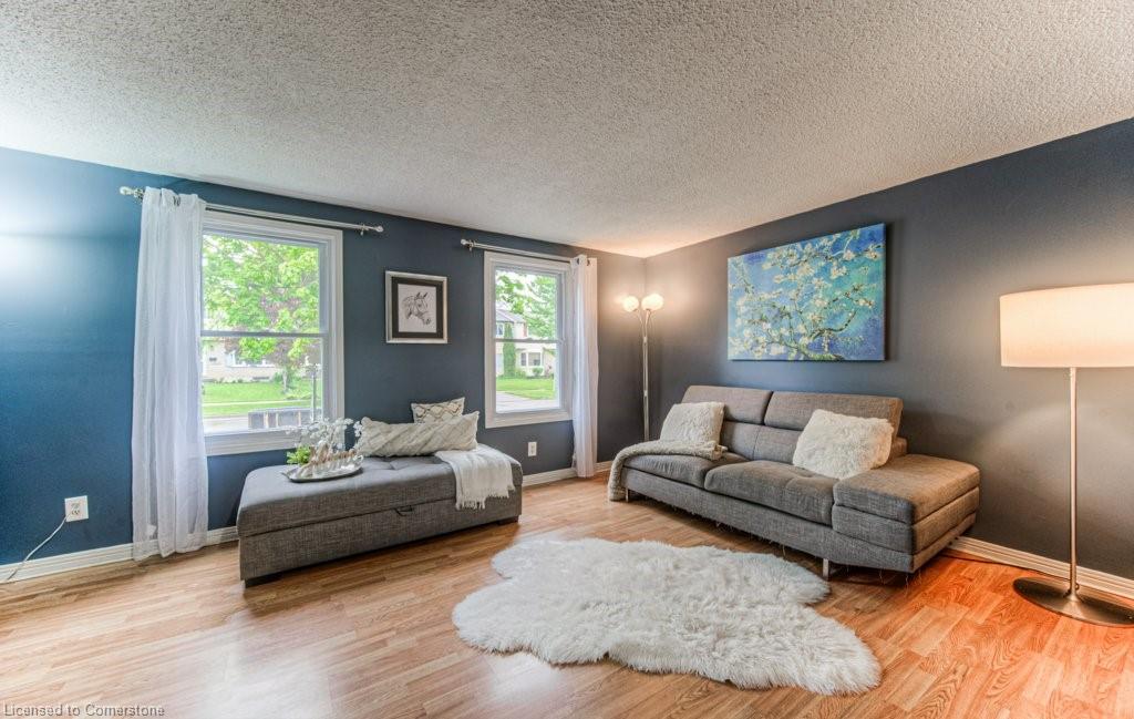 79-timberlane-crescent-kitchener-ontario-40740104