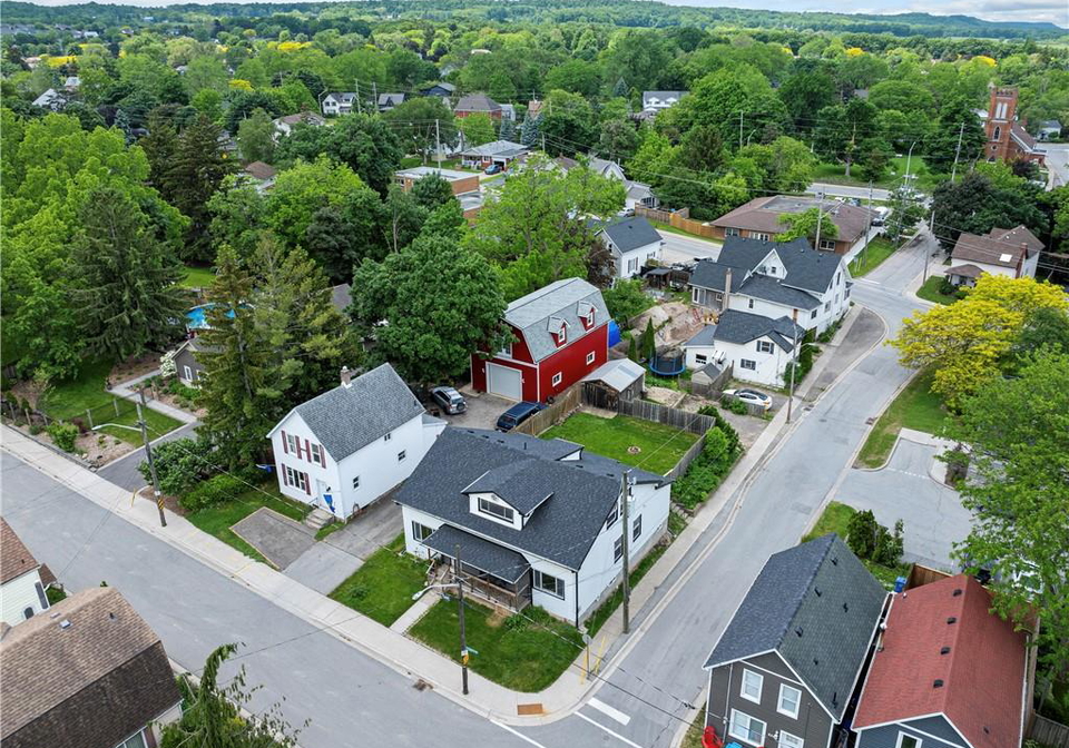 4238-academy-street-lincoln-ontario-40740125
