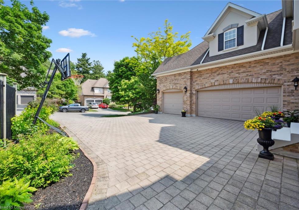 47-autumn-ridge-trail-kitchener-ontario-40740185