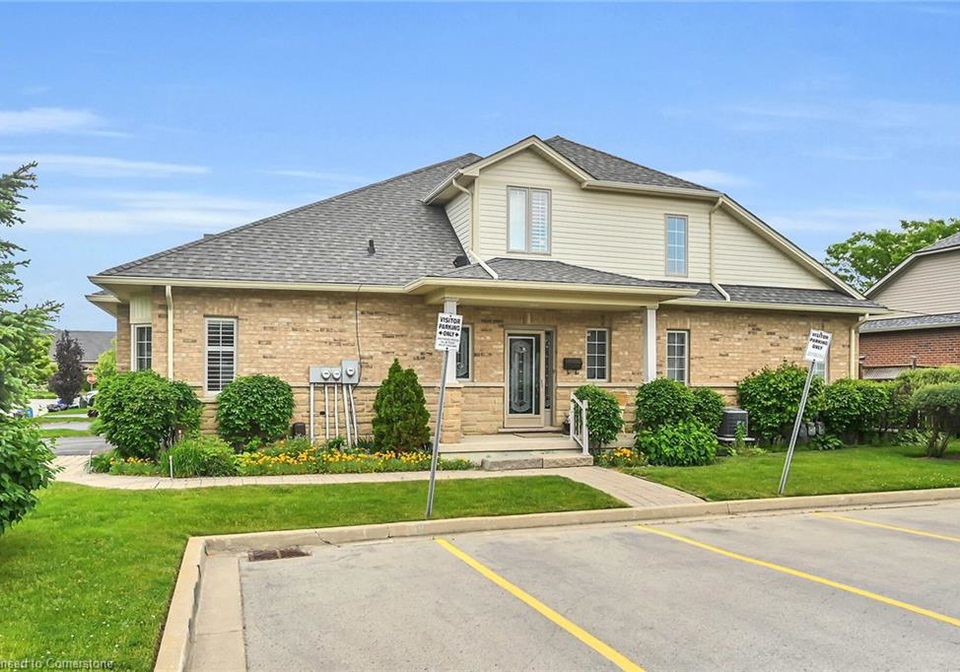 72-effort-trail-glanbrook-ontario-40740212