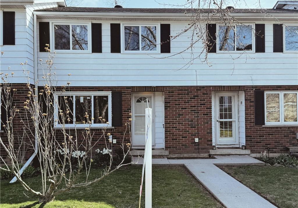 24-richardson-drive-sw-port-dover-ontario-40740213