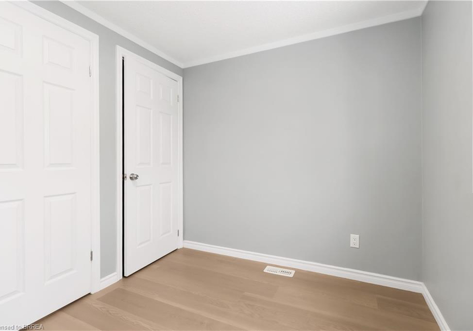 24-richardson-drive-sw-port-dover-ontario-40740213