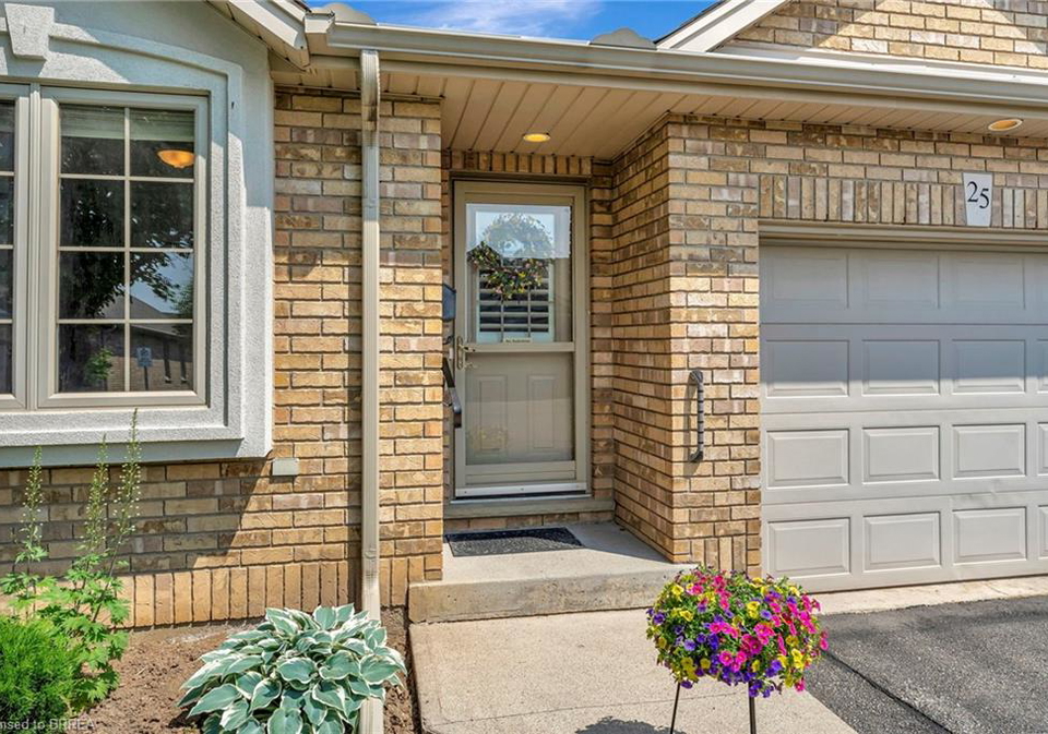 25-cobden-court-brantford-ontario-40740223