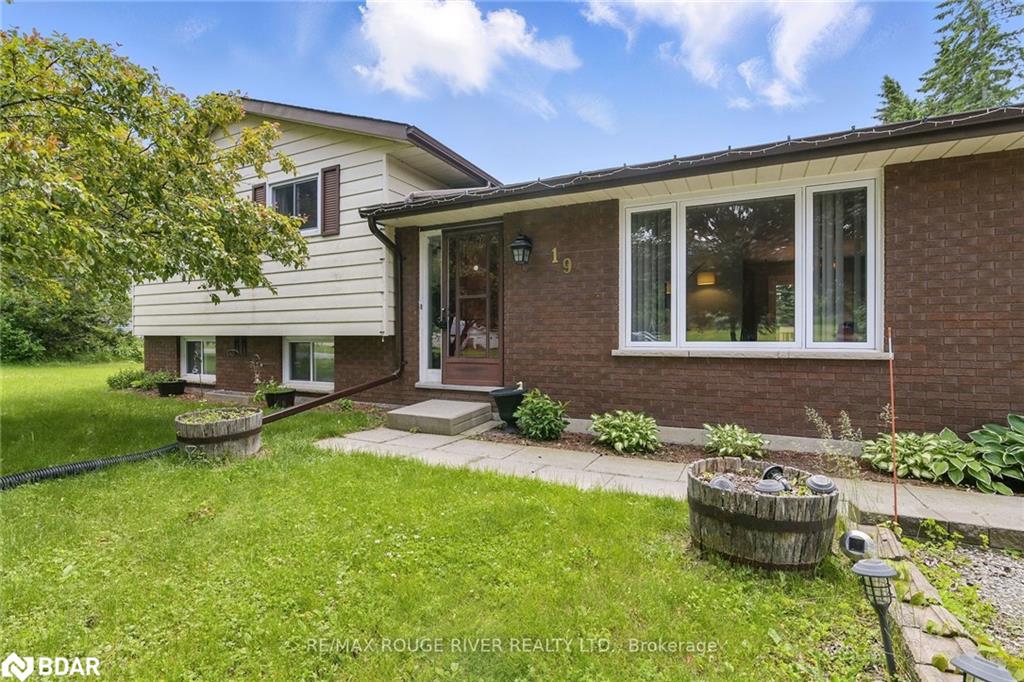 19-edwards-drive-keene-ontario-40740274