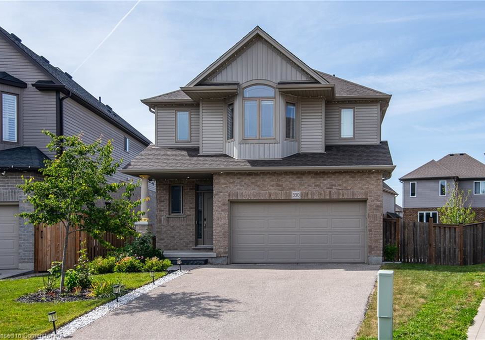 330-thornhill-place-waterloo-ontario-40740378