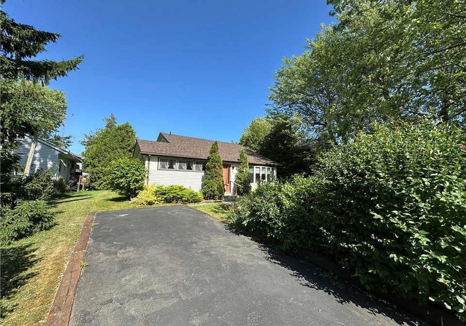 44-woodhouse-avenue-port-dover-ontario-40740410