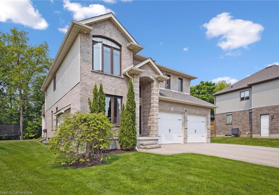 40-theodore-schuler-boulevard-new-hamburg-ontario-40740436