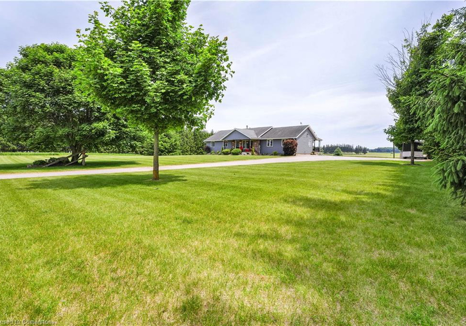 2006-huron-road-kitchener-ontario-40740443
