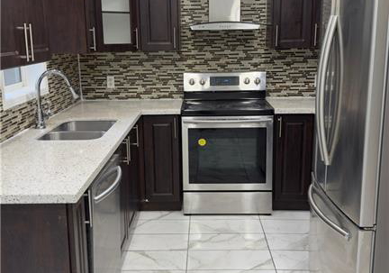 524-garden-walk-mississauga-ontario-40740446