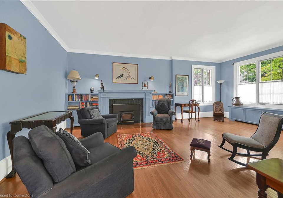 40-undermount-avenue-hamilton-ontario-40740450
