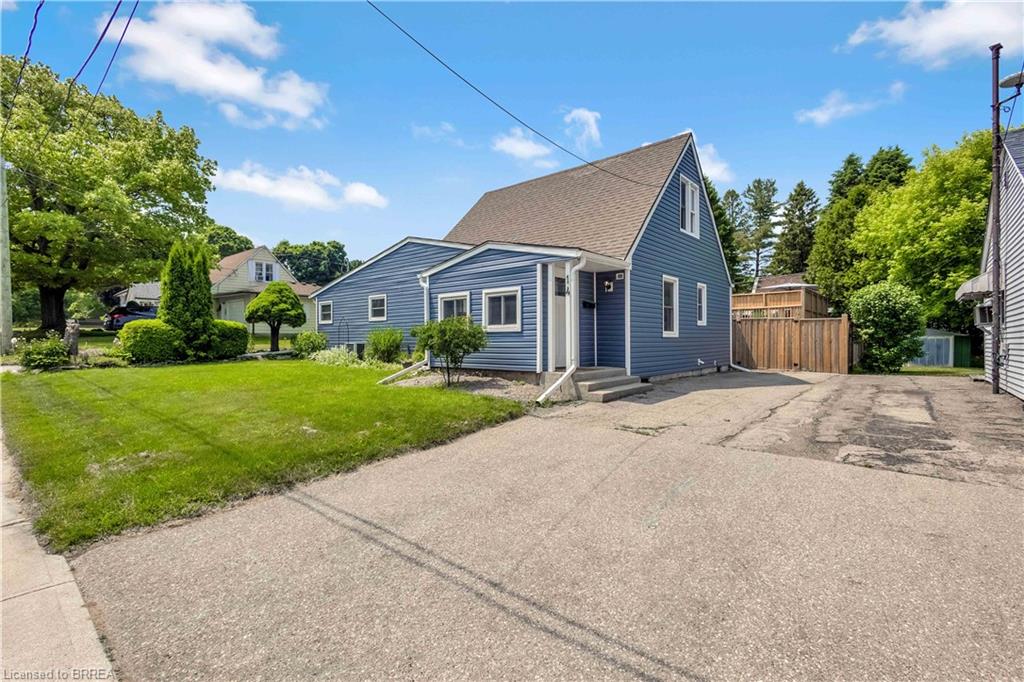14-barker-street-paris-ontario-40740485
