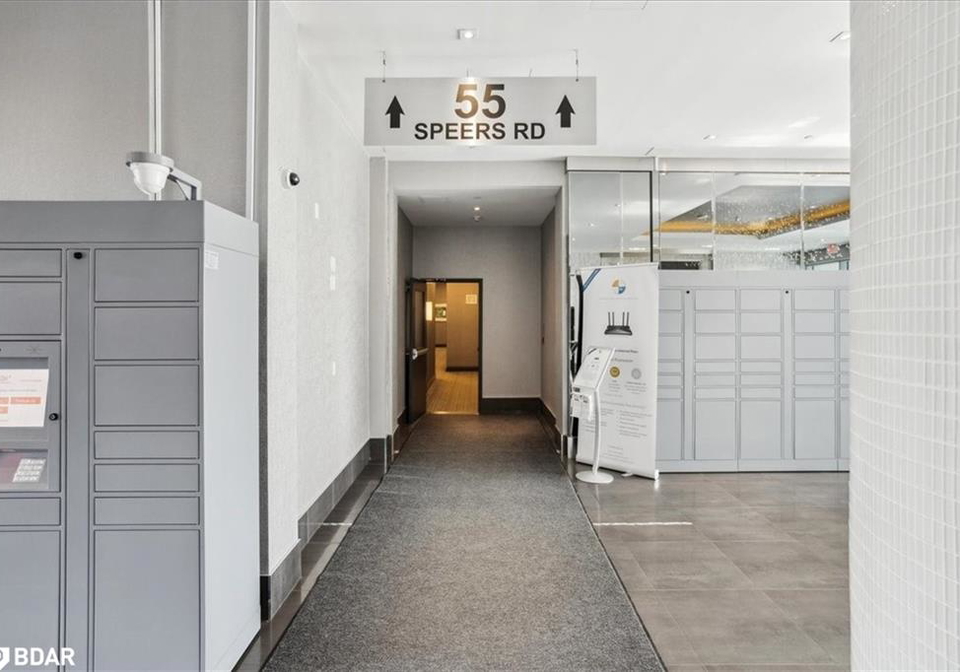 55-speers-road-oakville-ontario-40740492