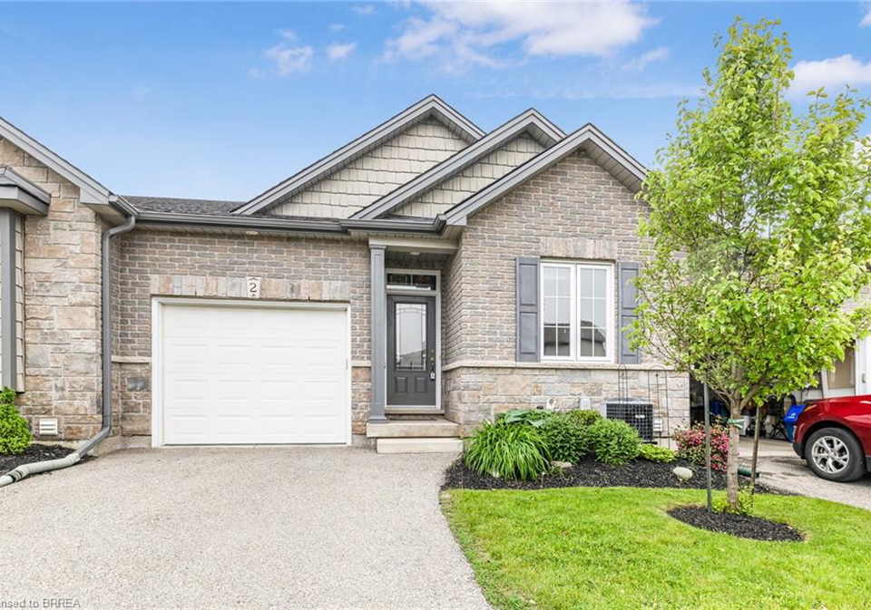 244-dundas-street-w-paris-ontario-40740516
