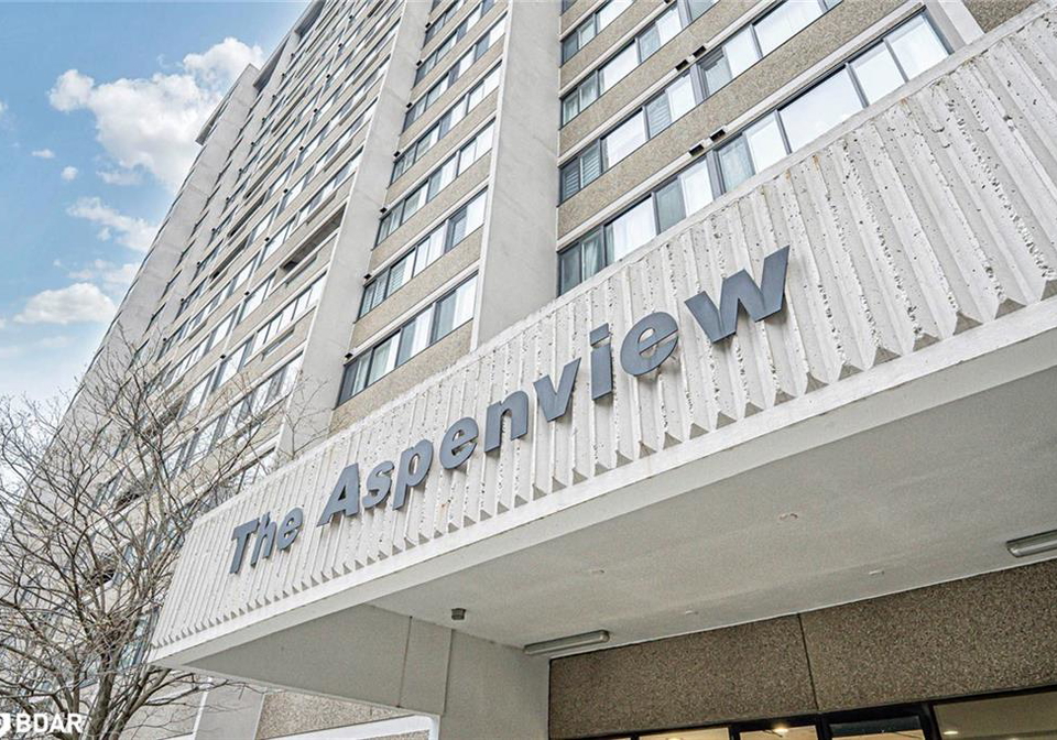 50-elm-drive-mississauga-ontario-40740646