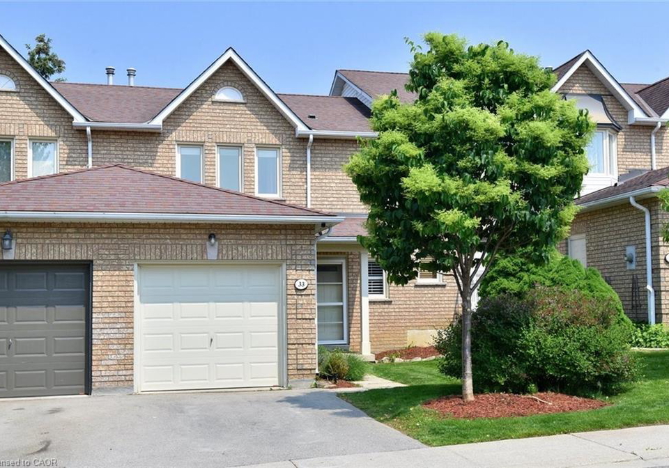 11-pirie-drive-hamilton-ontario-40740700