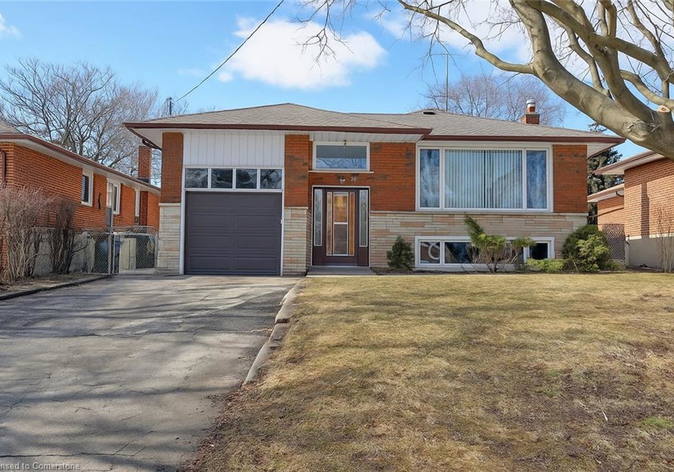 30-moynes-avenue-etobicoke-ontario-40740713