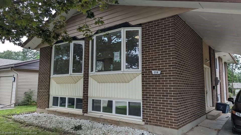 259-village-road-kitchener-ontario-40740760