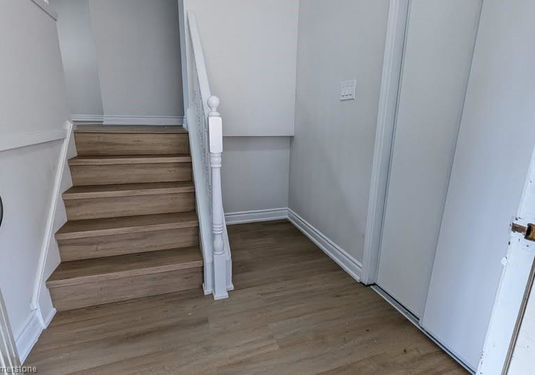 259-village-road-kitchener-ontario-40740760