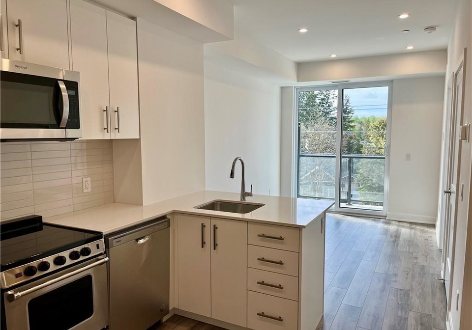 312-erb-street-w-waterloo-ontario-40740812