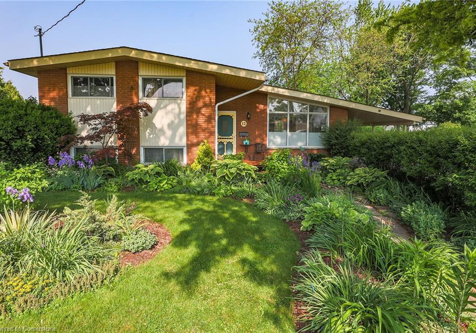 12-eldrid-court-grimsby-ontario-40740875