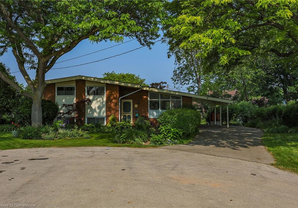 12-eldrid-court-grimsby-ontario-40740875