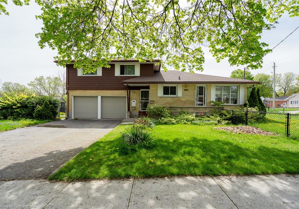 155-massey-avenue-kitchener-ontario-40740920